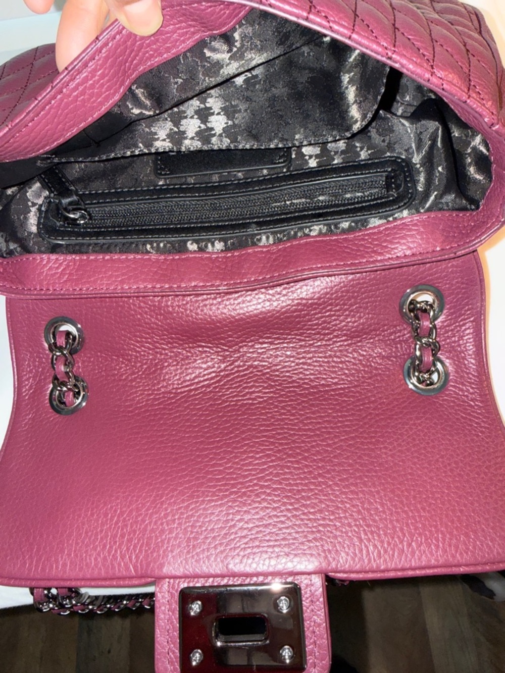 KARL LAGERFELD PARIS Agyness Medium Convertible Shoulder Plum Bag - Picture 8 of 12